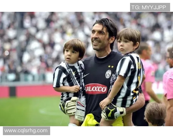 足球明星背后的故事:探寻他们父亲的名字与影响 足球明星背后的故事:探寻他们父亲的名字与影响